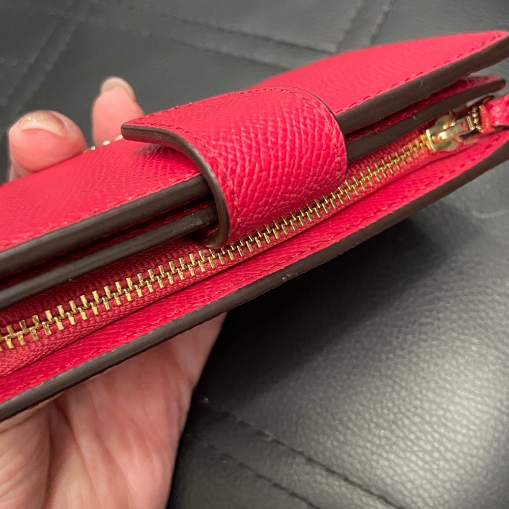 Reserved: Coach Medium Corner Zip Wallet with callouts - Picture 6 of 10